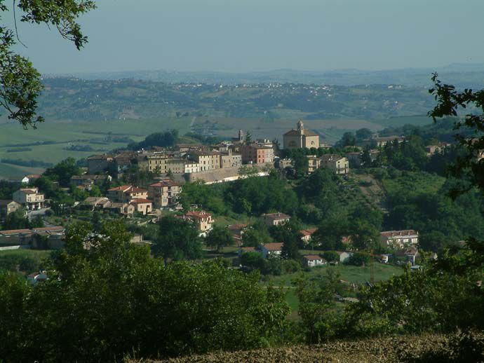 Vista di Colmurano