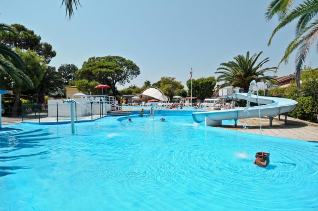 Villaggio Turistico La Capannina - Porto San Giorgio Marche